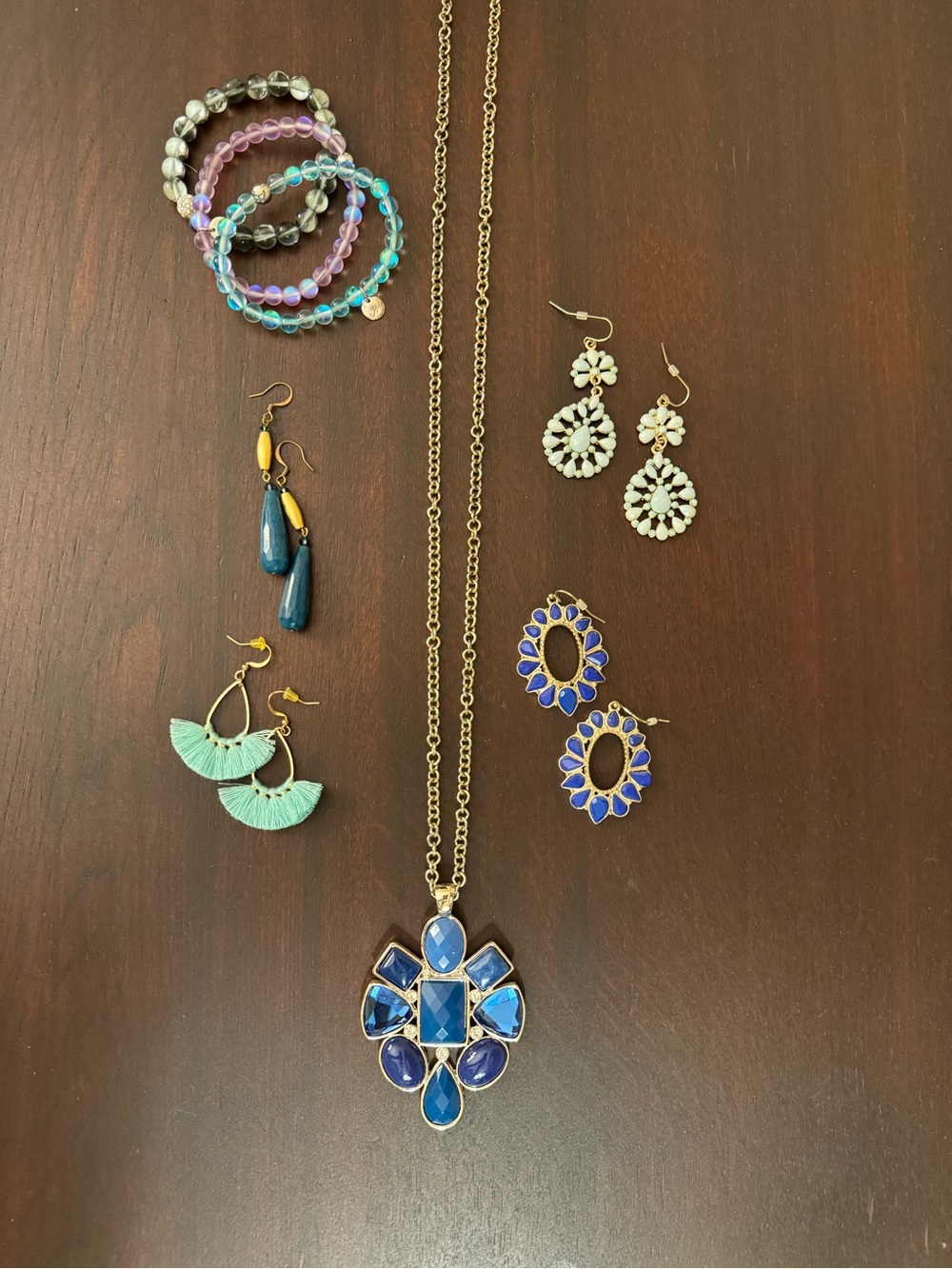 White House Black Market Blue Statement Necklace Jewelry Lot